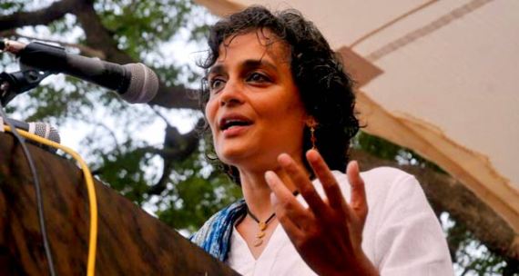 Celebrated Indian author and social activist Arundhati Roy addresses a gathering at the Karachi Press Club on Friday.-Photo WhiteStar/Fahim Siddiqui 